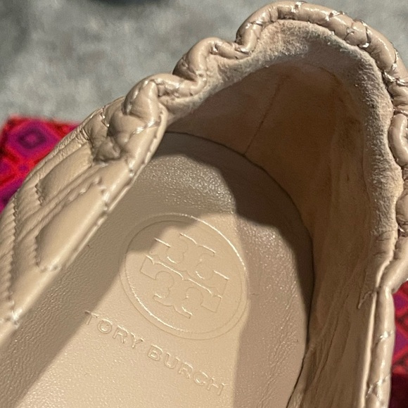 Tory Burch Minnie Quilted Travel Flats - Picture 5 of 5